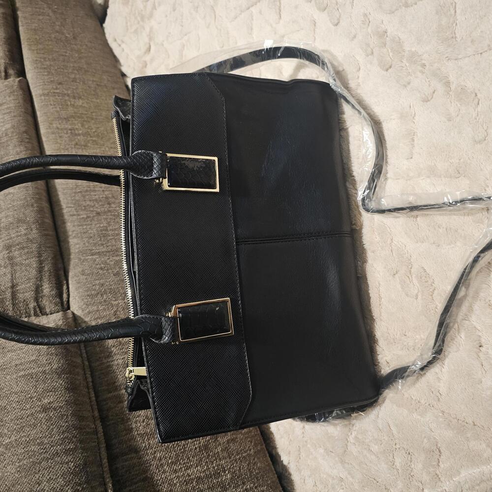 Call It Spring Black Tehachapi Tote Bag - Picture 2 of 9